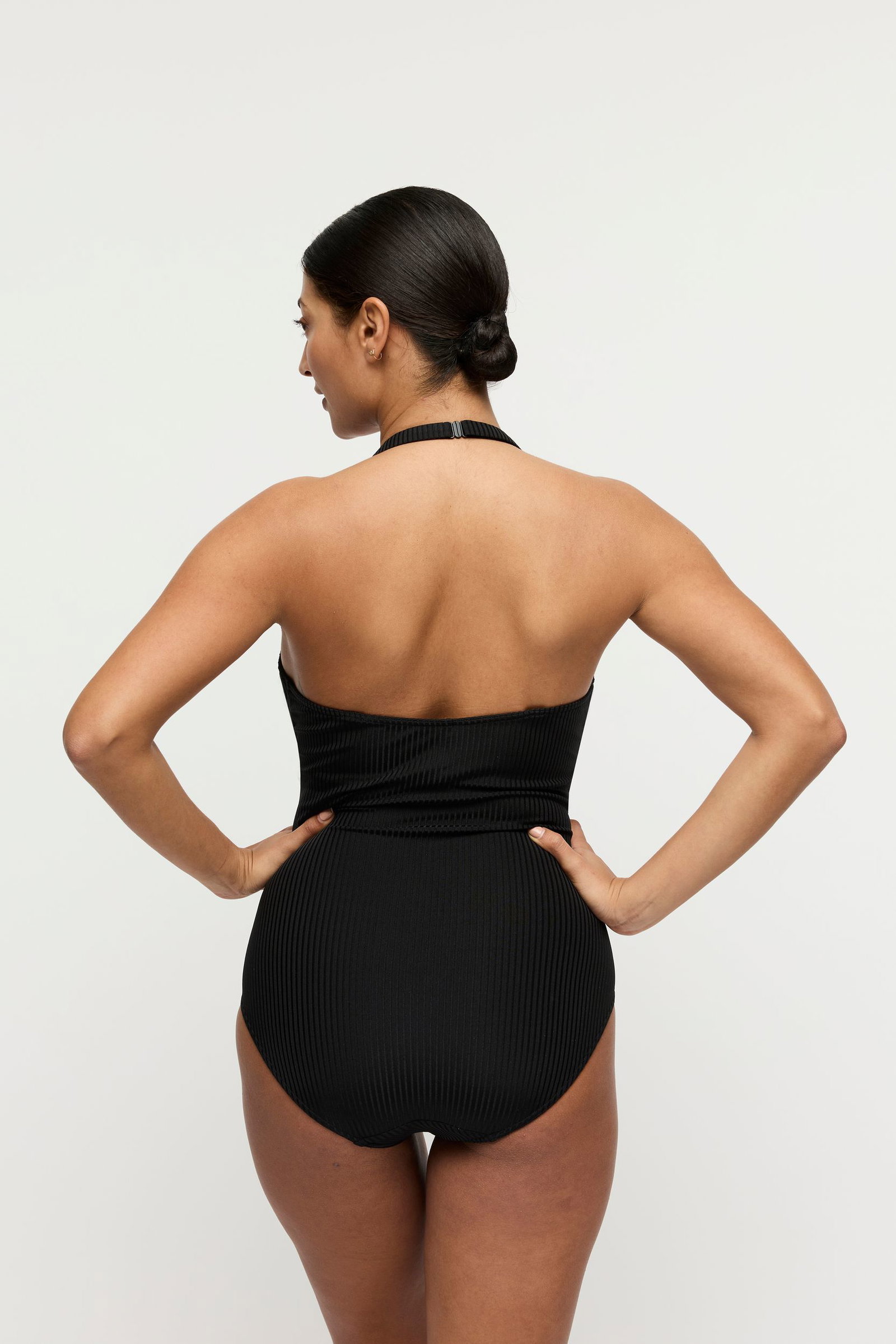 21599c52a70dcb41f1886966d8f75fbd PrimaDonna | DELRAY schwarz Badeanzug Vollschale figurform | 80/G | schwarz