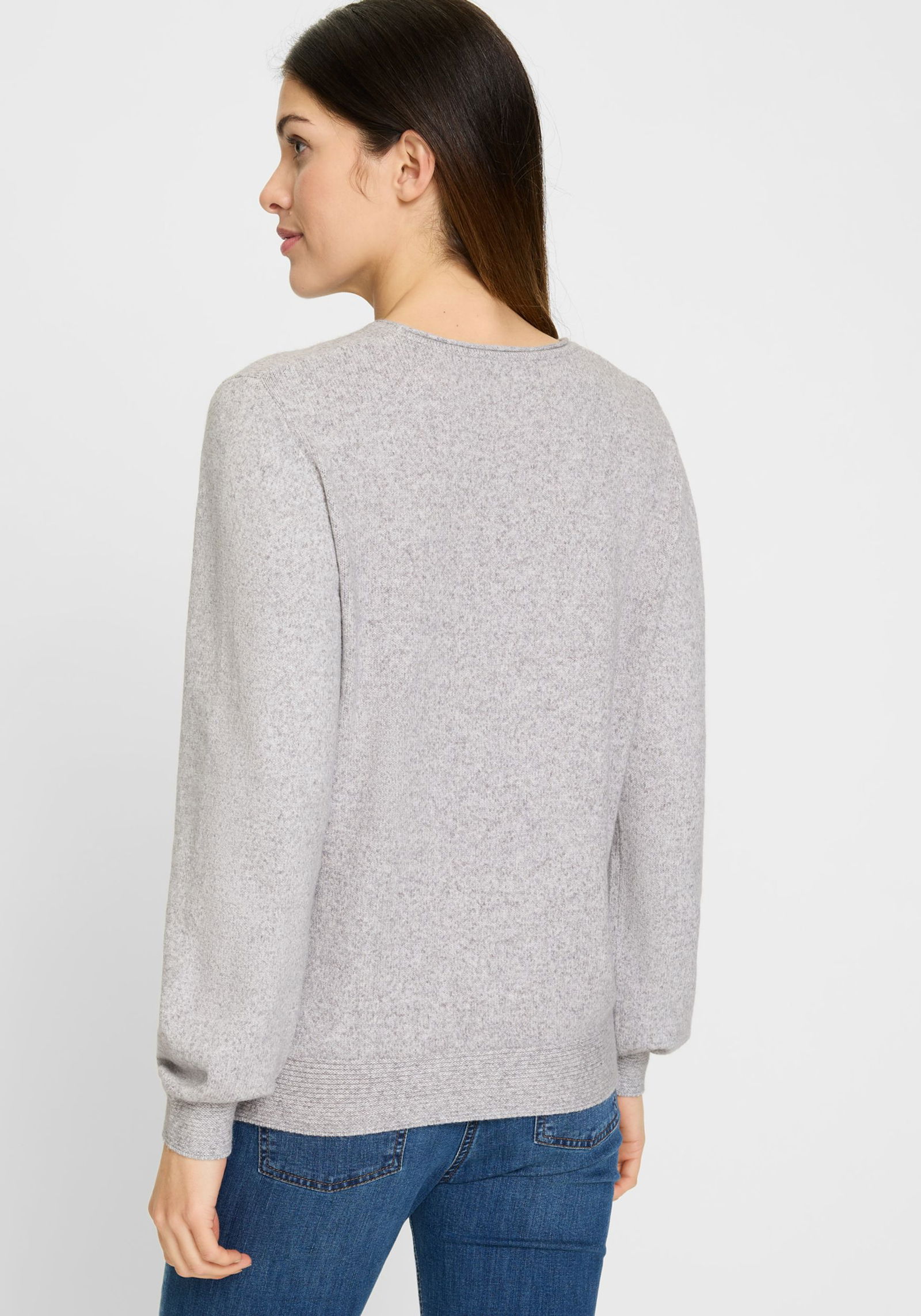 e3dfe54bade112e5413ba596abe68c20 | Pullover Long Sleeves | 42