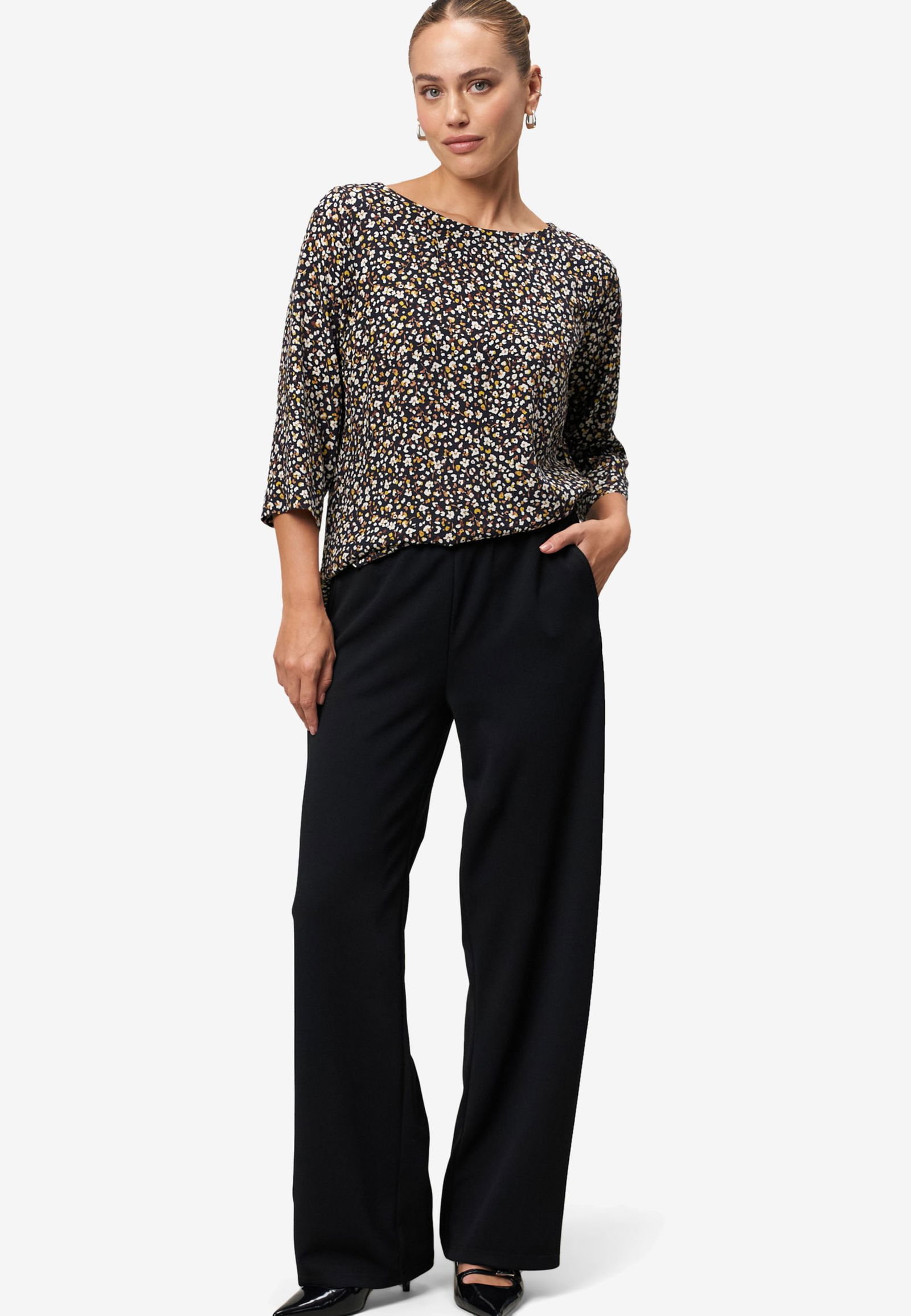 Zero |  Zero Shirt  | 40 | blackcream