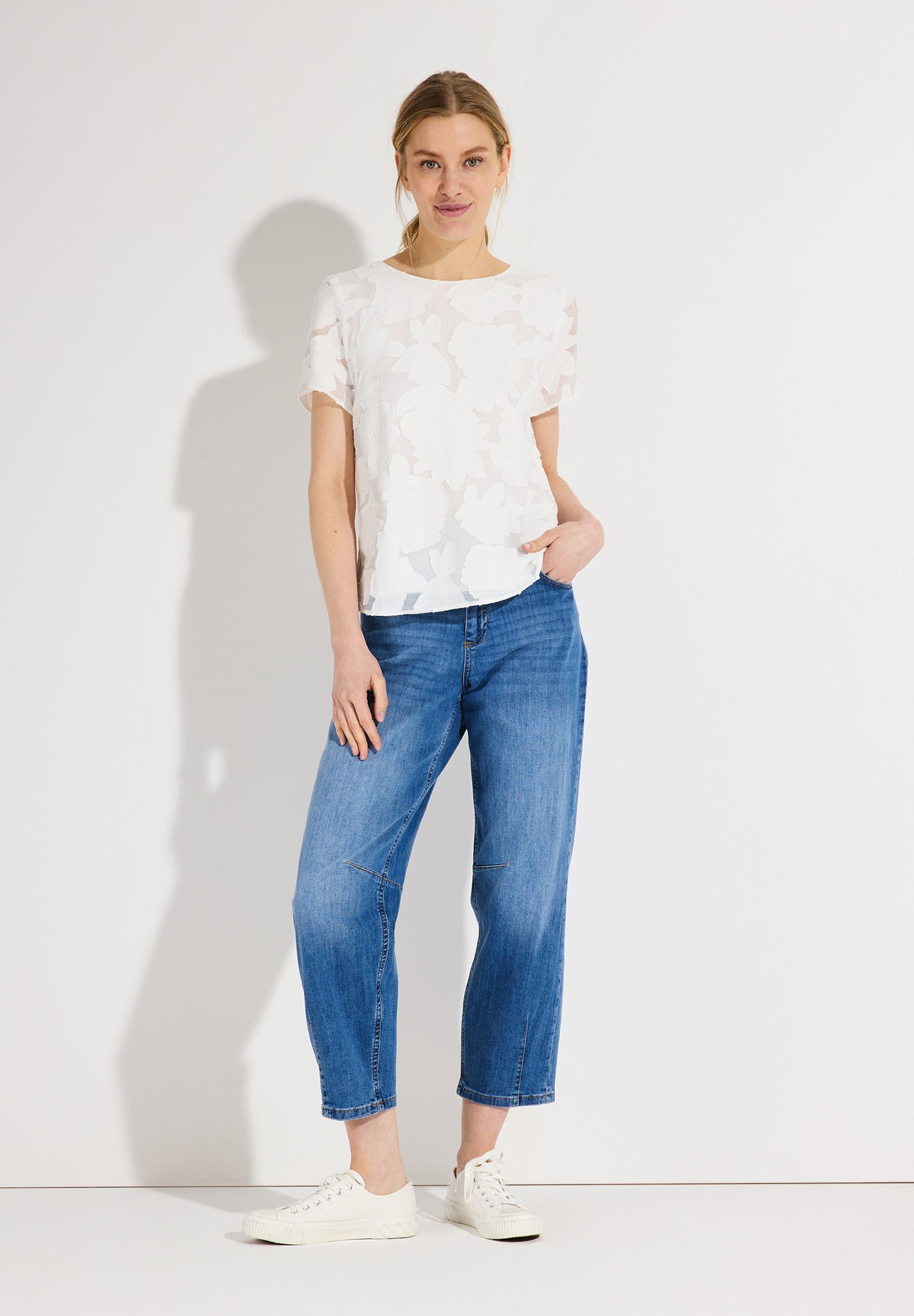 |  Jacquard Blouse, off white | 36 | ecru