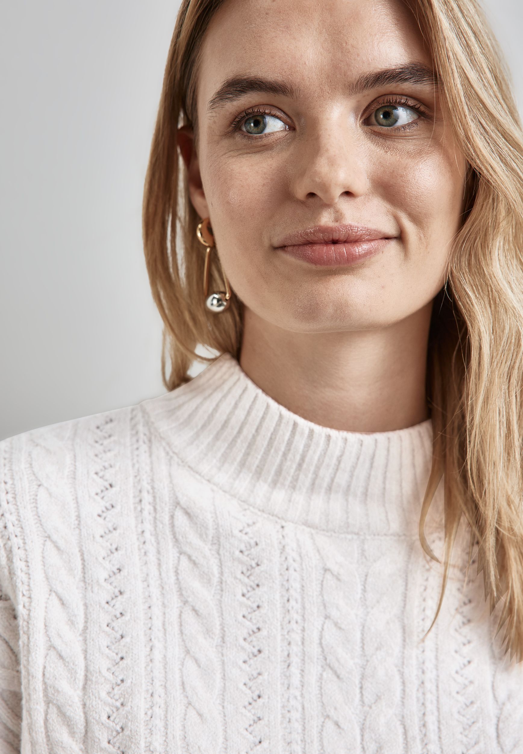  |  Pullover mit Strickmuster | 42 | cream white melange