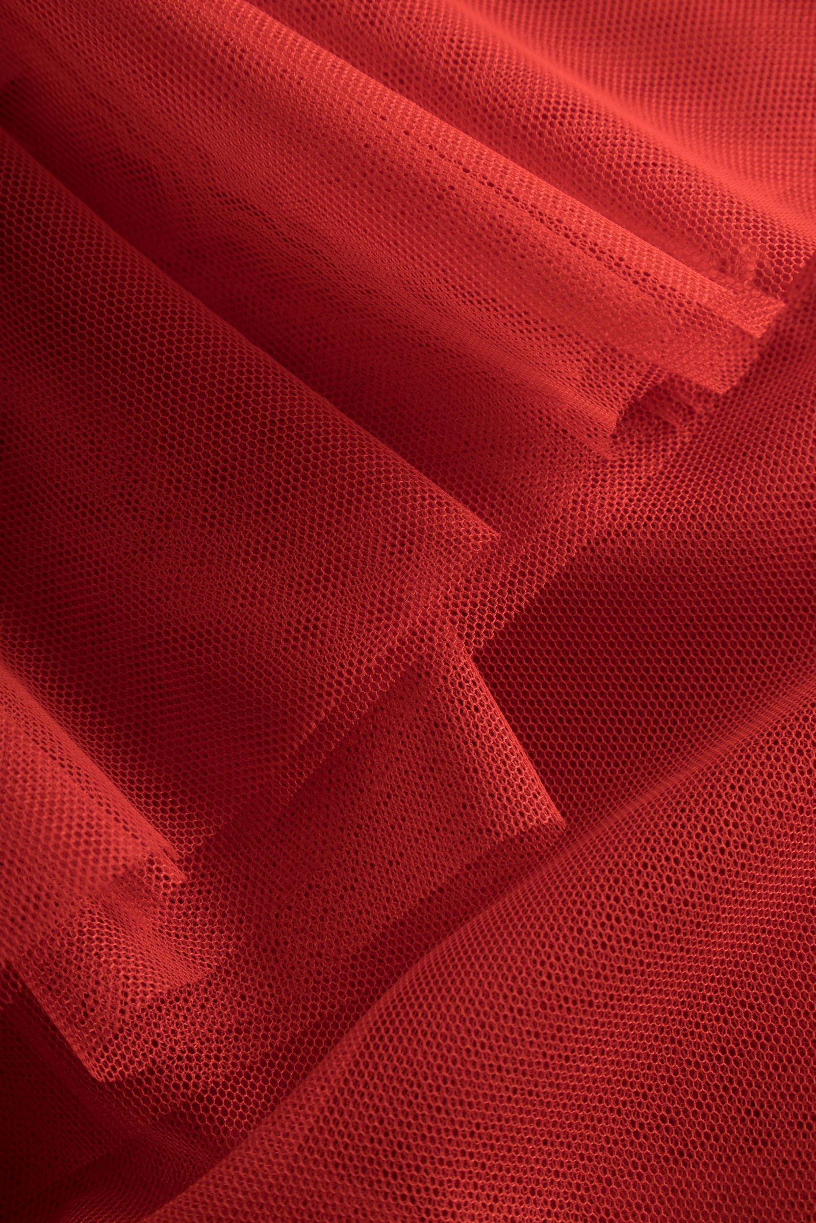 f38057cc8d68ef6d4035f0e165d0d103 JOOP Midirock aus Tüll