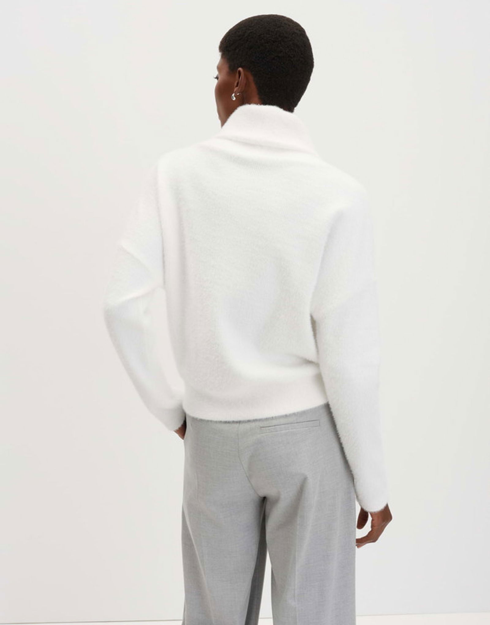 Someday | Someday Sweatshirt | 40 | milk