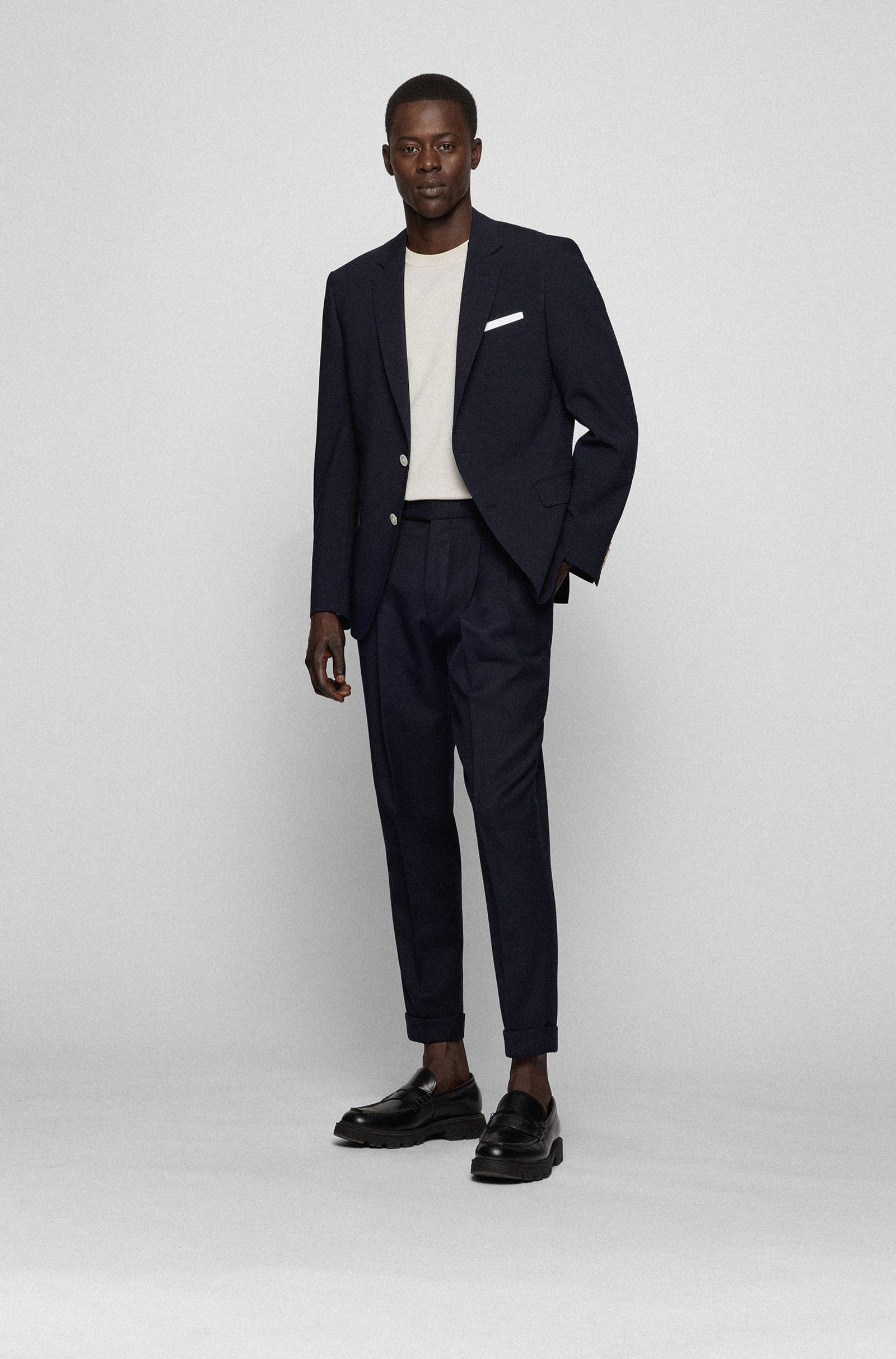 "Blaues BOSS Black Jackett Das perfekte Outfit"