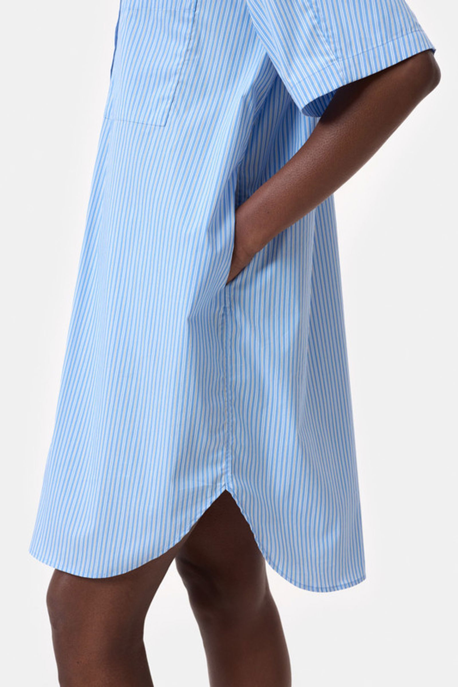 68109d398162bc36559418aa01f2750c Closed |  Closed Kleid aus gestreifter Baumwoll-Popeline | L | 1345_587