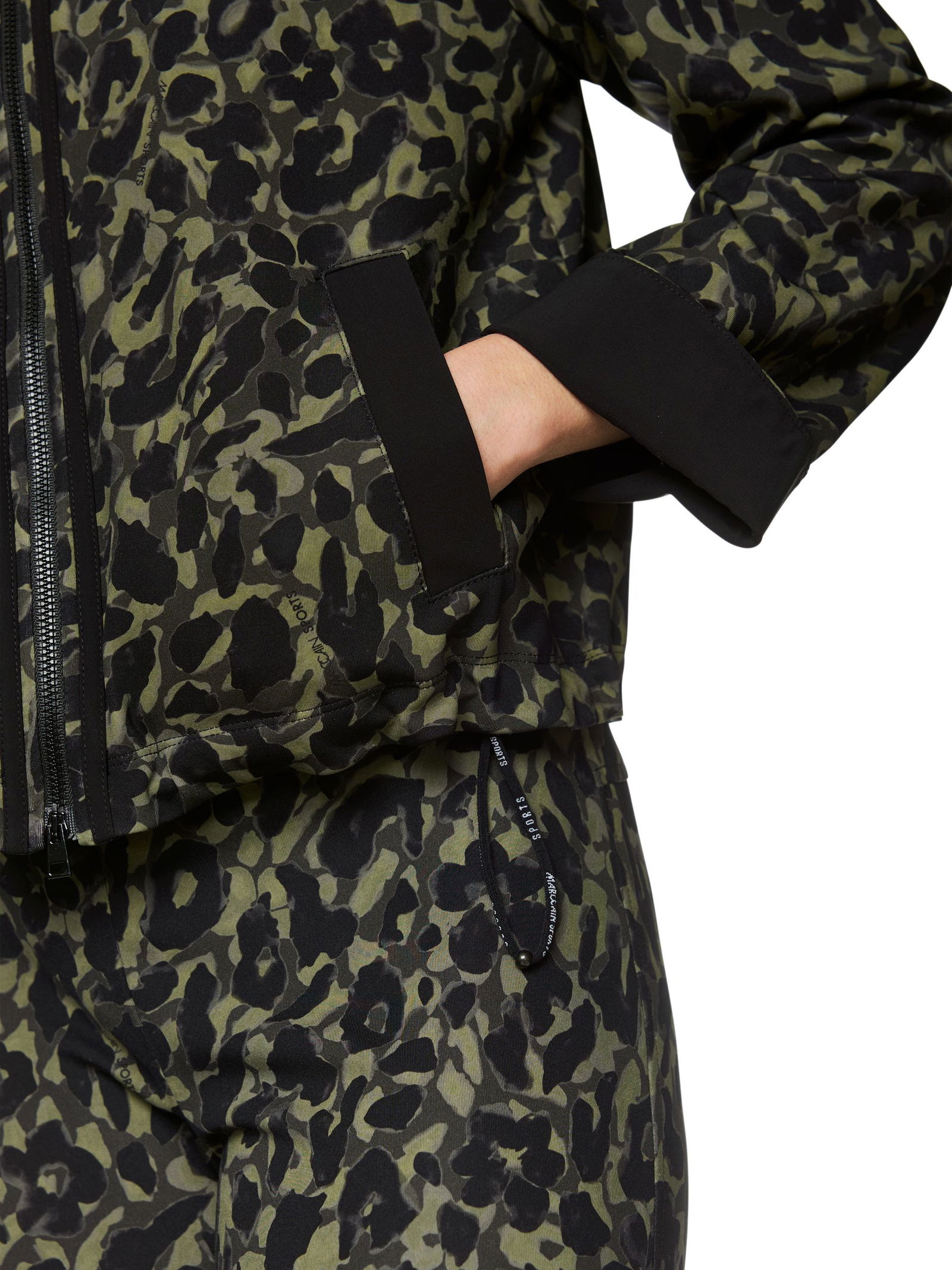  |  Jacke, olive drab | 40