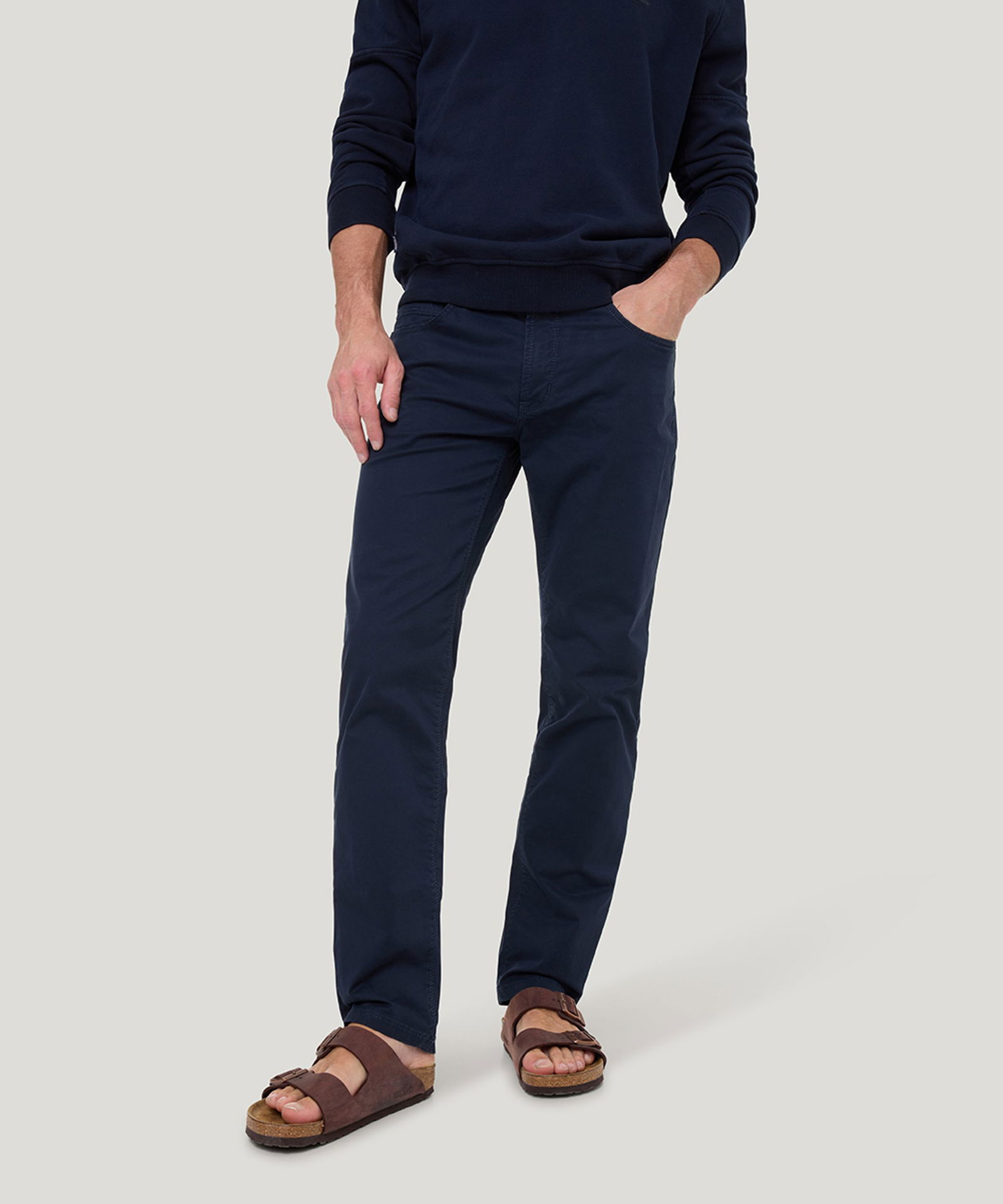 Pioneer |  Pioneer Straight Leg Jeans  | 38/30 | night sky