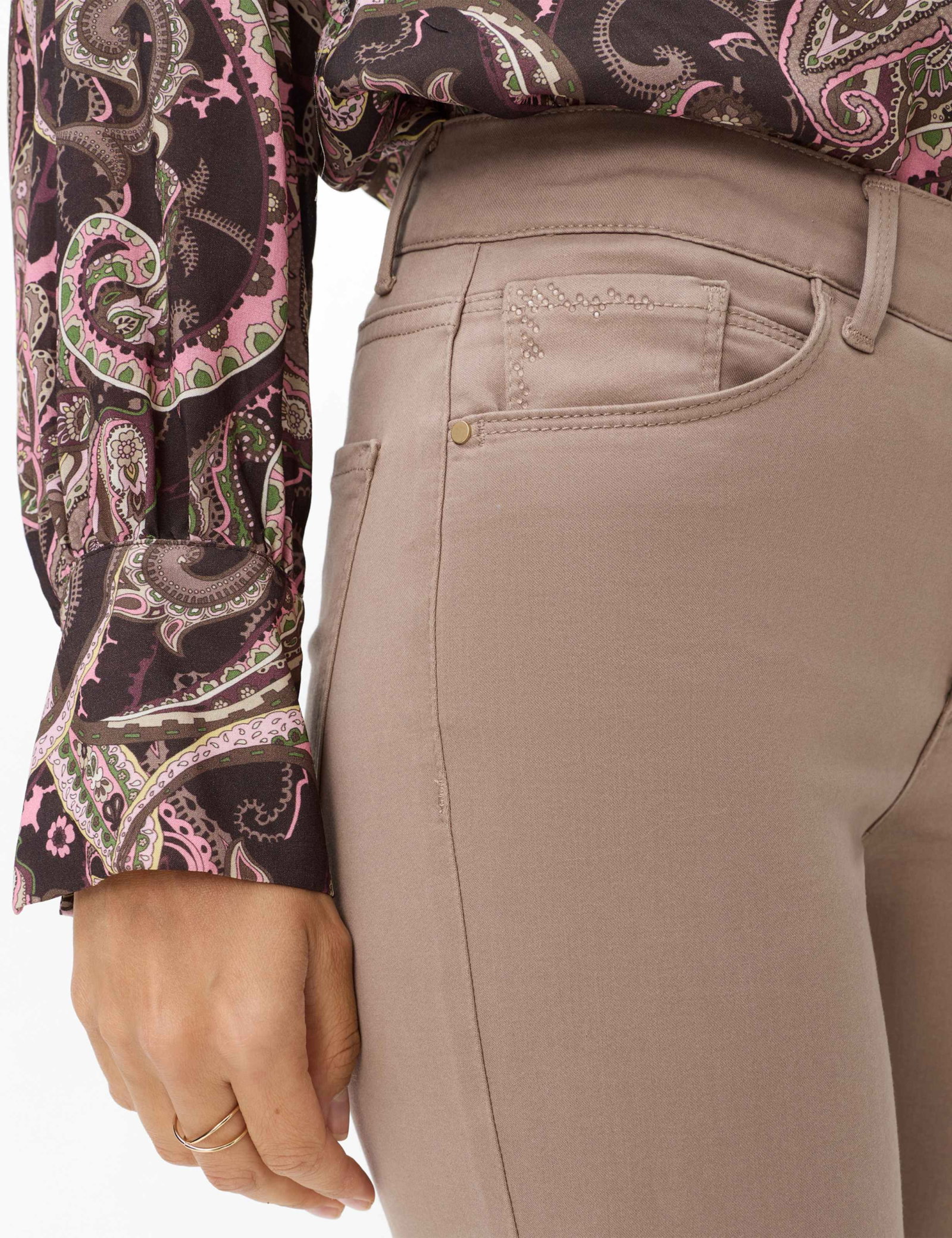 STYLE.SHAKIRA SNOS, 53 #7