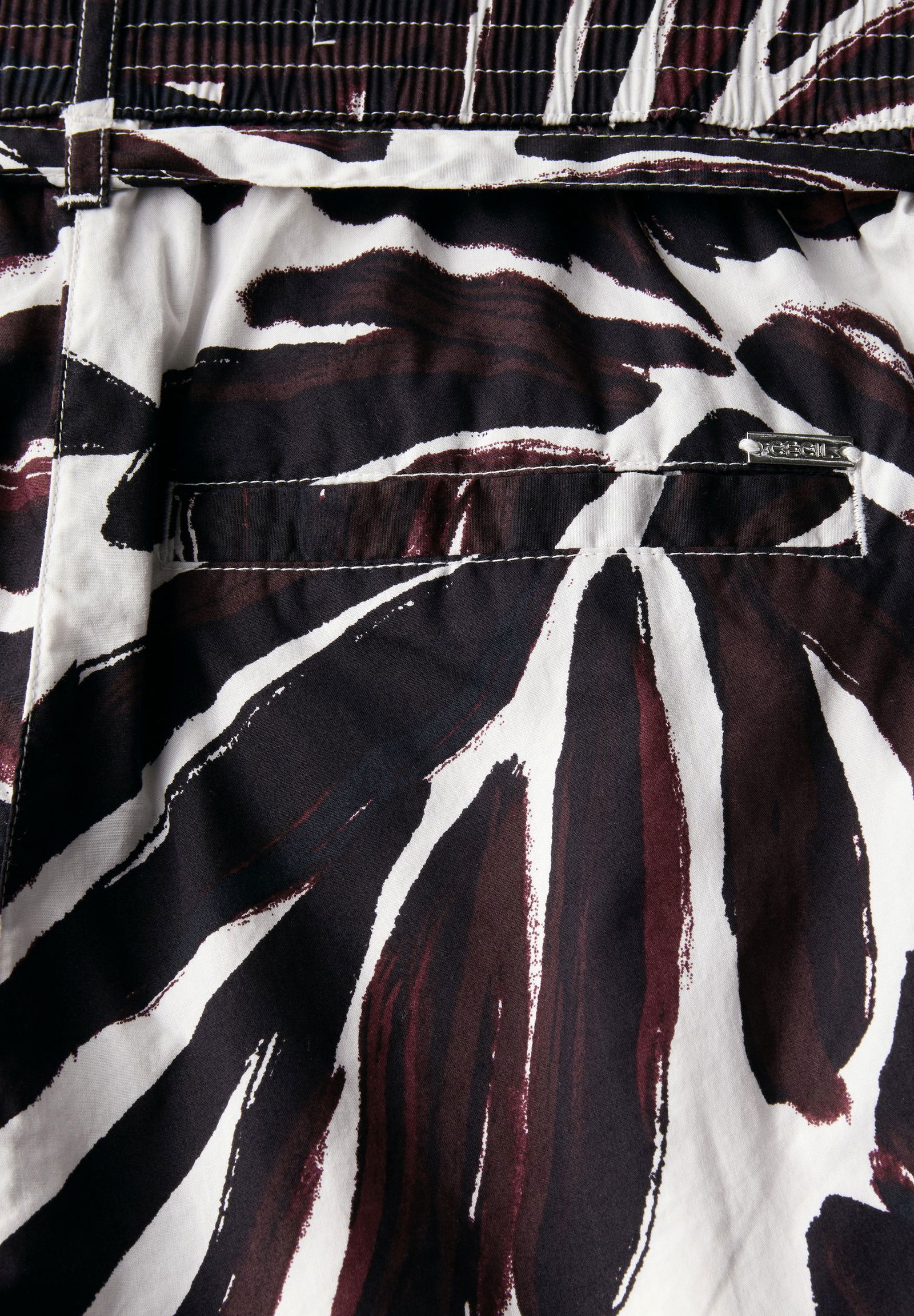 3be2aad567eb5932a53c714b37347cd6 | Gemusterte Wide Leg Hose | 11231_36900