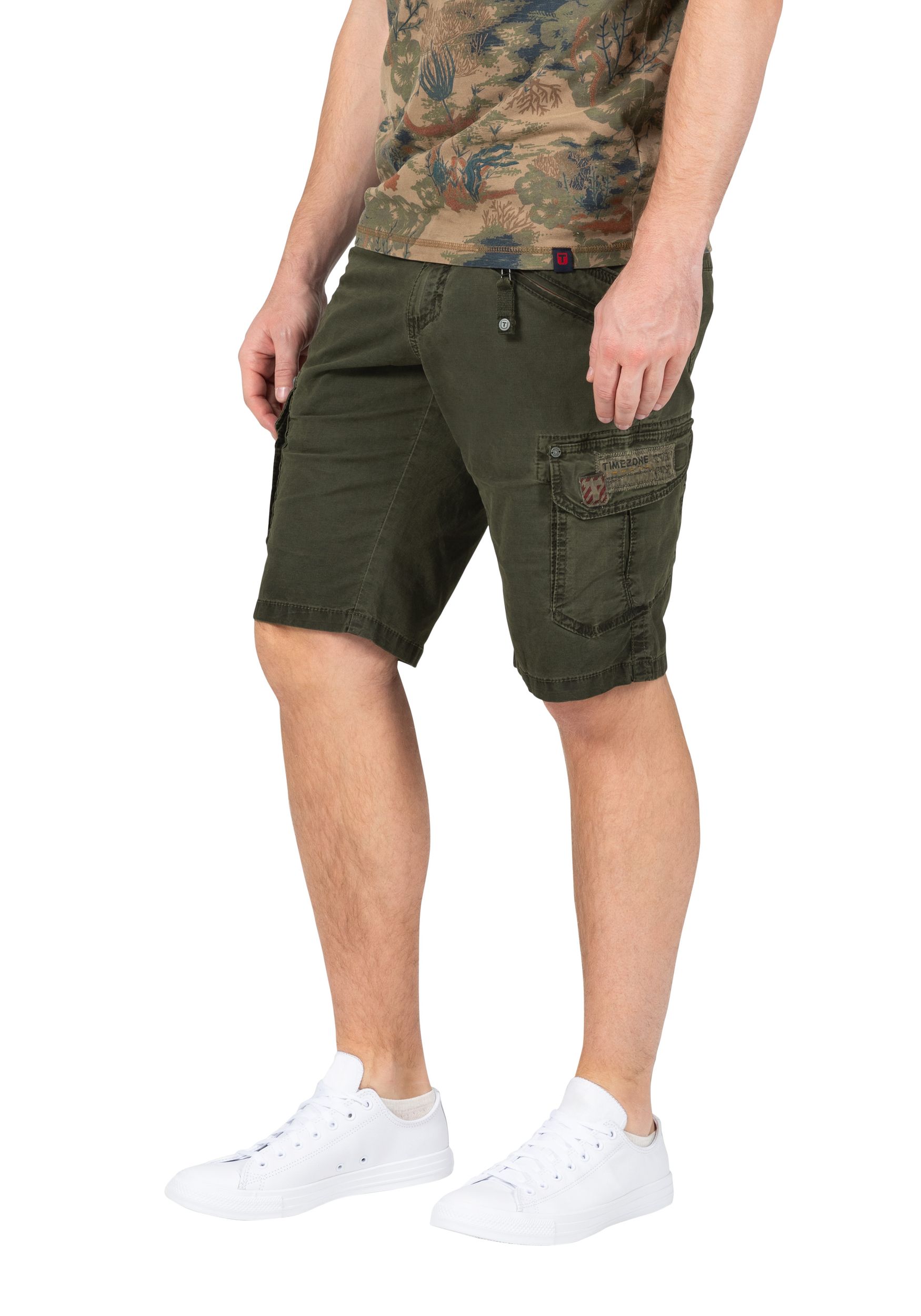 Timezone |  Timezone Shorts  | 33 | washed leave green