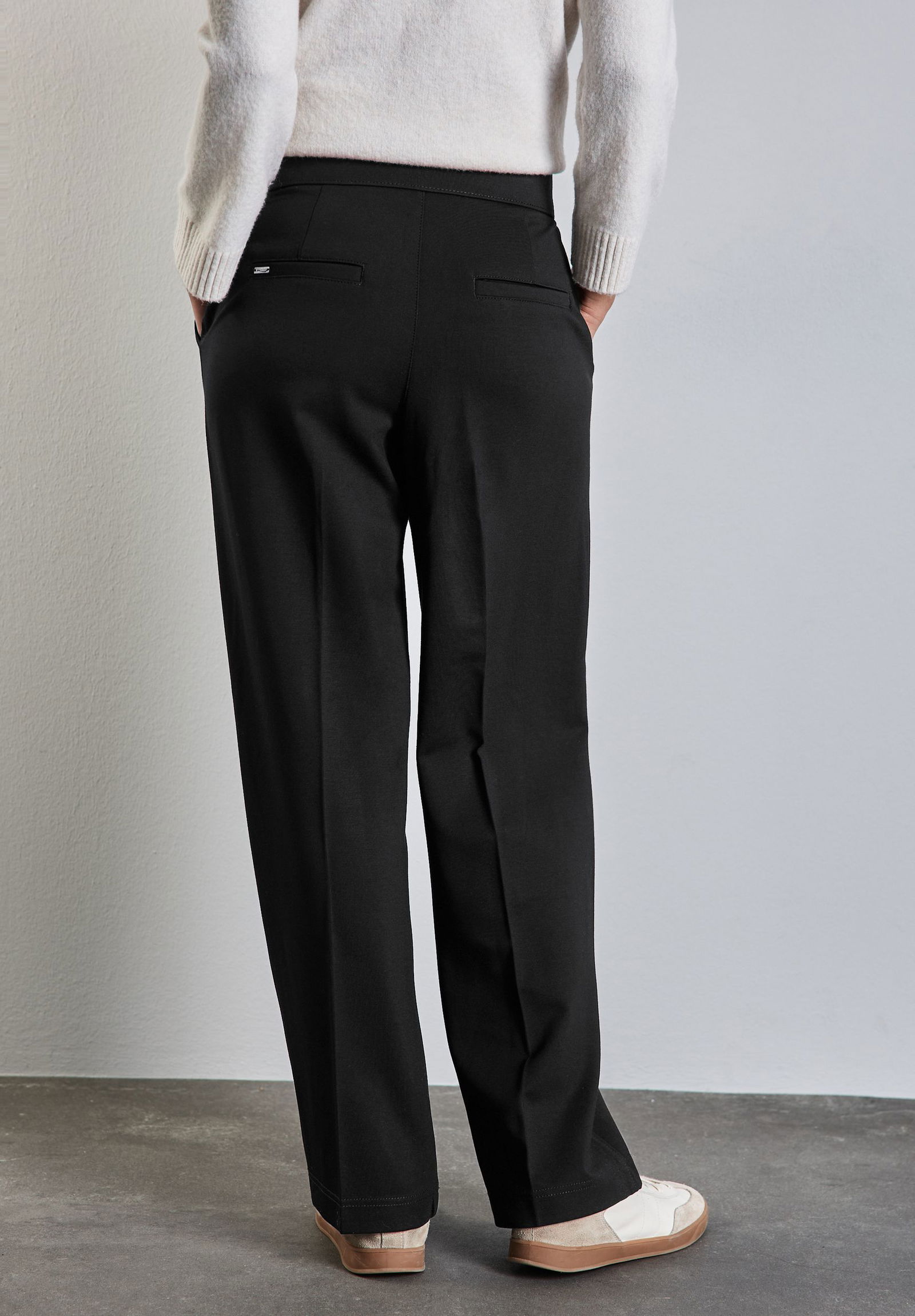  |  Straight Leg Hose | 42/30 | black