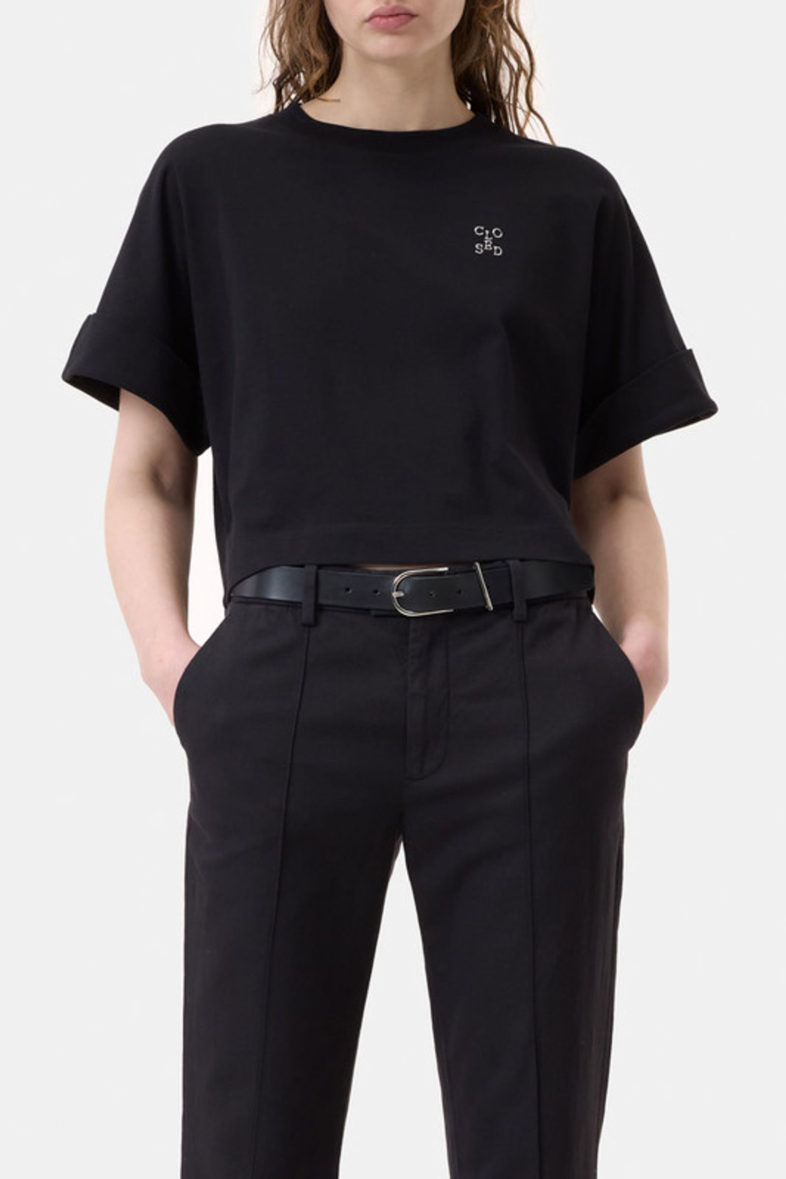 7d210906ca7b5f702321aa15877694ad Closed | Closed T-Shirt mit Logo | M | schwarz