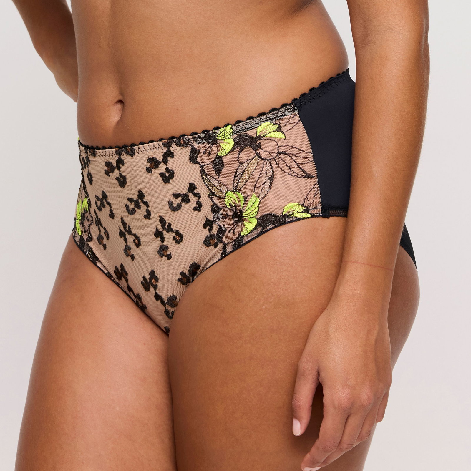 d021f0ac4a7fcbf9c34561018454826d PrimaDonna | PrimaDonna Slip | 40