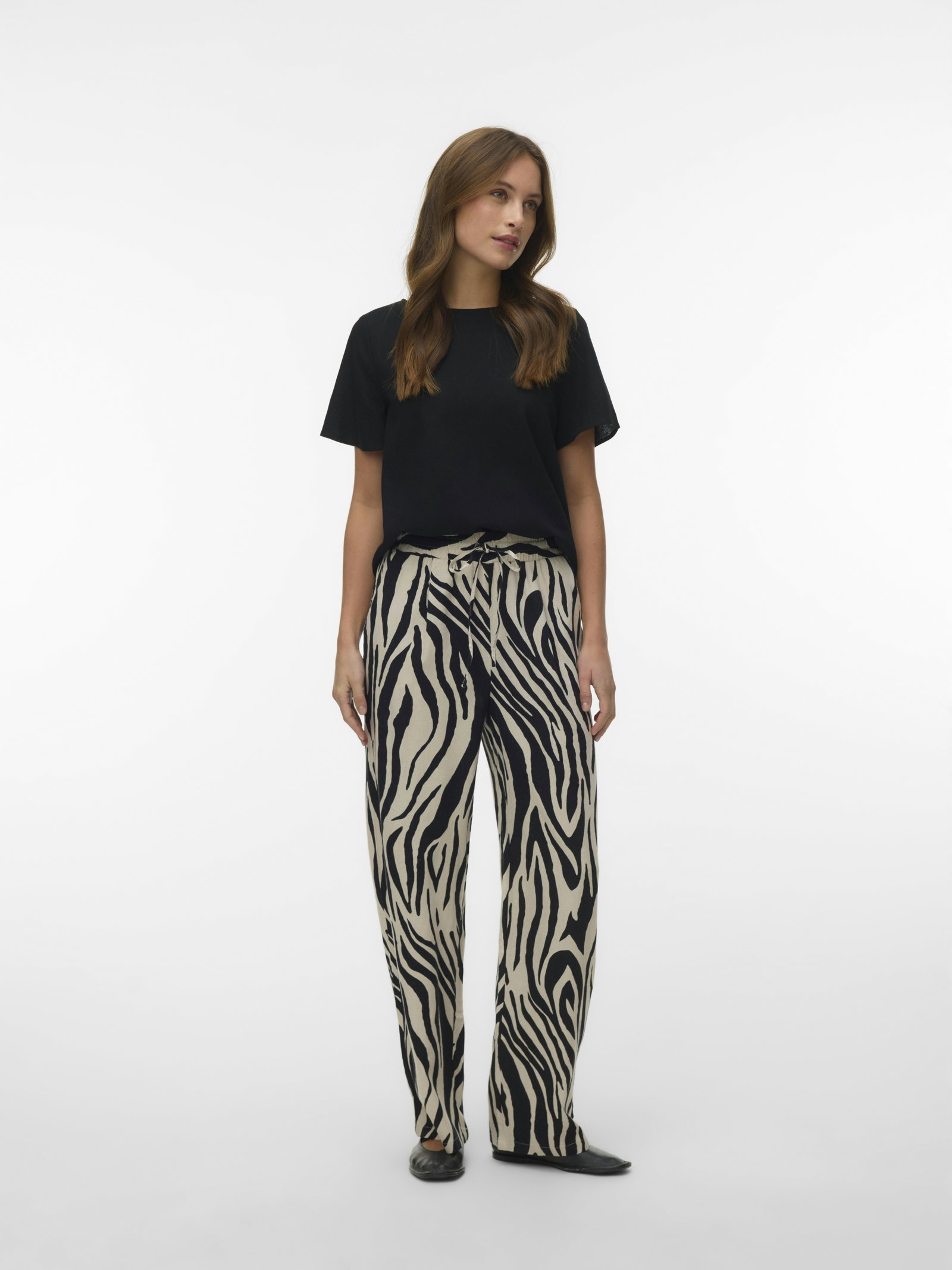 VMJESMILO HW WIDE PANTS WVN NOOS, Silver Lining/Sina Zebra Black #2